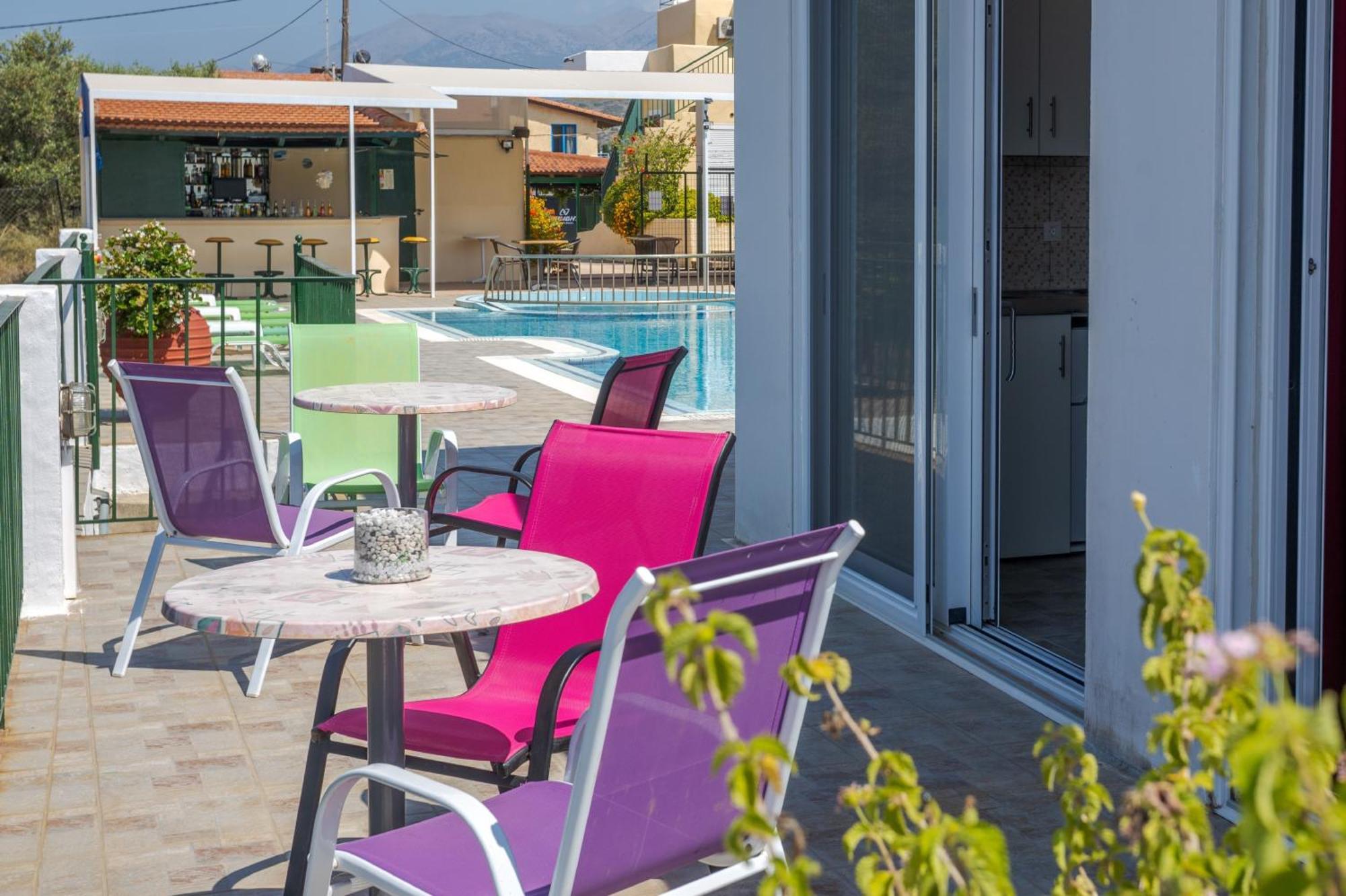 Bellino Apartments "Adults Only" Херсониссос Экстерьер фото