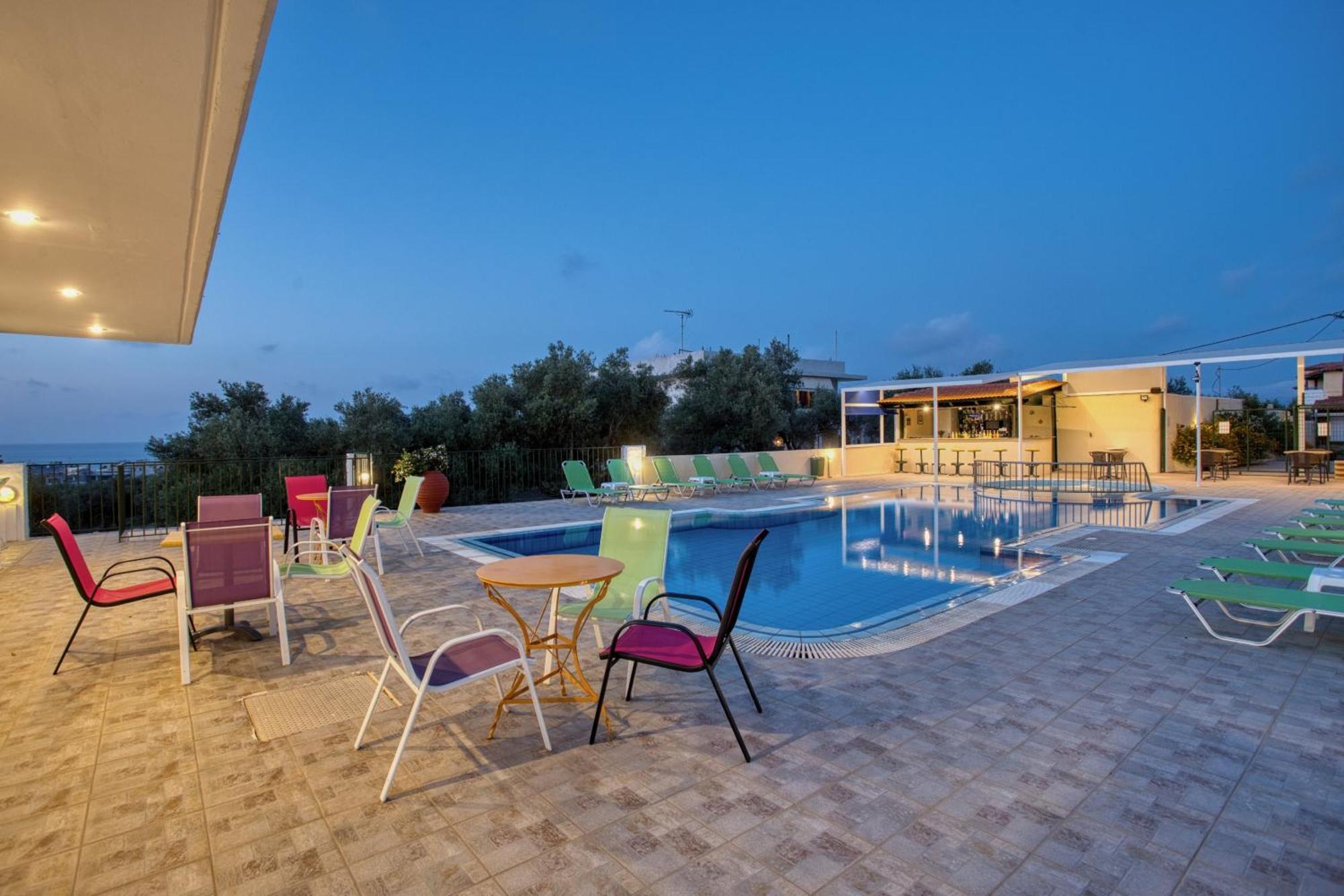 Bellino Apartments "Adults Only" Херсониссос Экстерьер фото