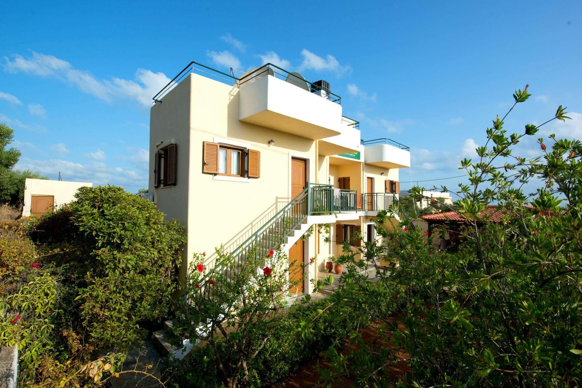 Bellino Apartments "Adults Only" Херсониссос Экстерьер фото